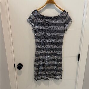 White House black market Sequin Striped Short Sleeve Dress size small